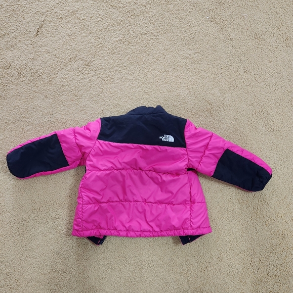 The North Face pink 18-24m jacket - Picture 6 of 8